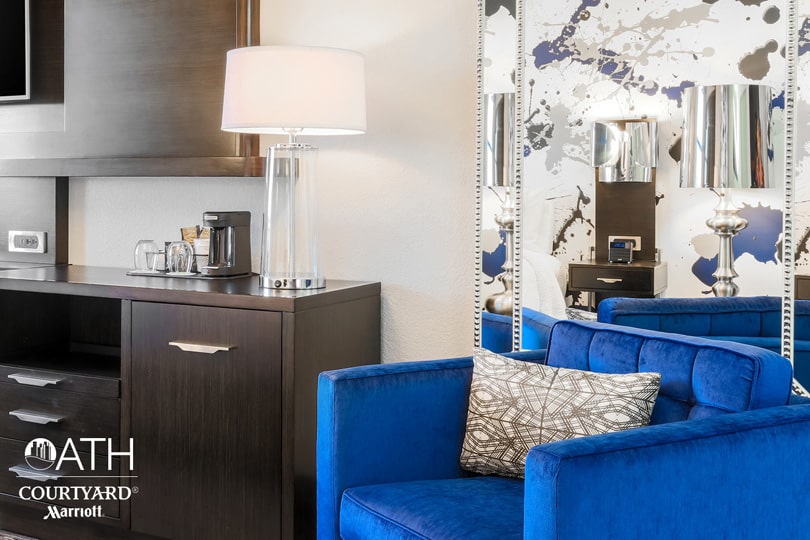 Guest Room - Courtyard